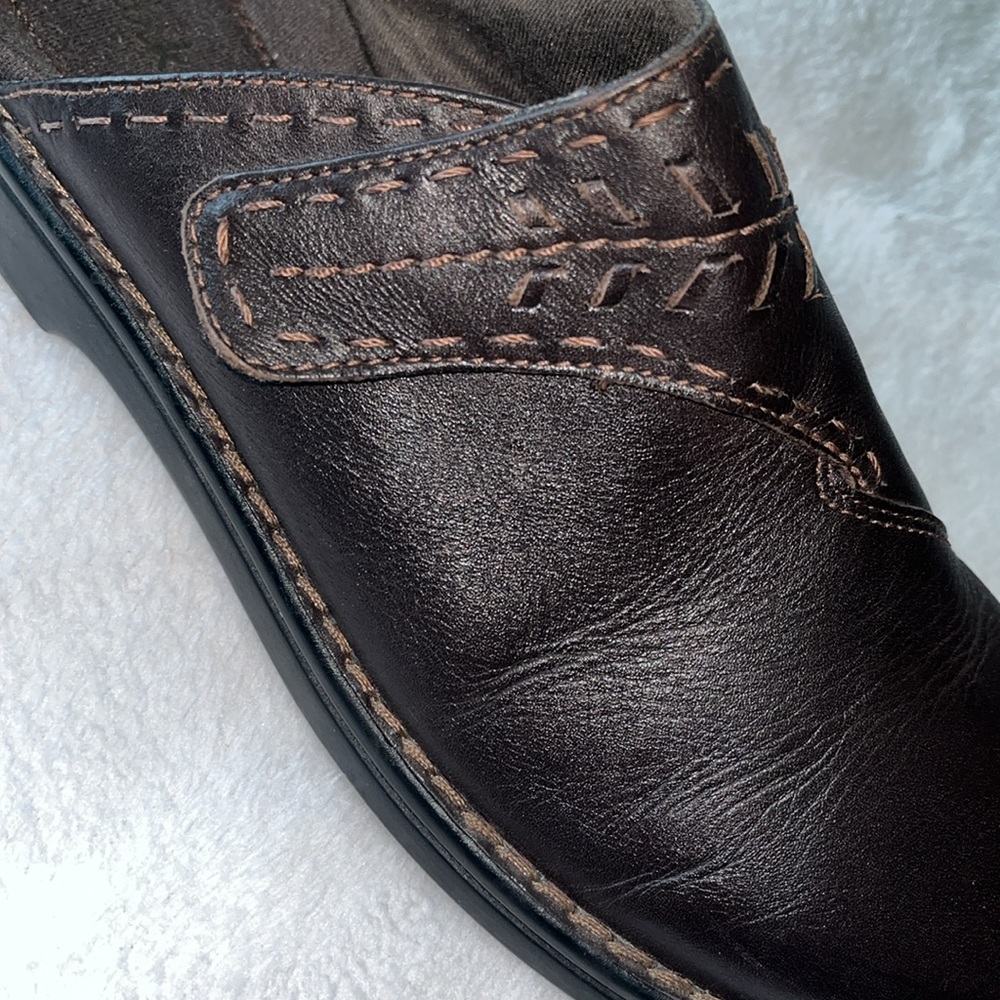 Clarks Shoes - Picture 6 of 11
